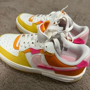 Nike Air Force 1 Fontanka size 9